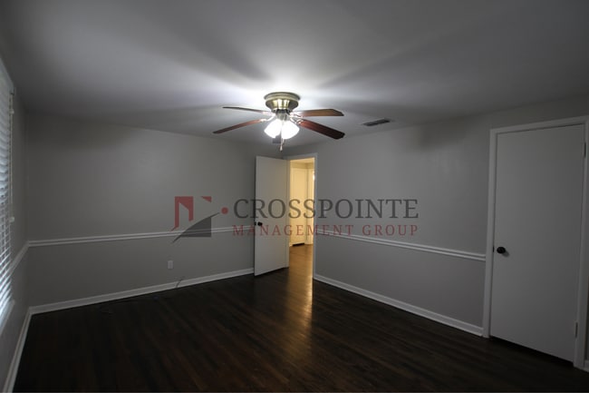 Building Photo - Available! Remodeled 2 Bedroom 1 Bath in Lindale ISD!