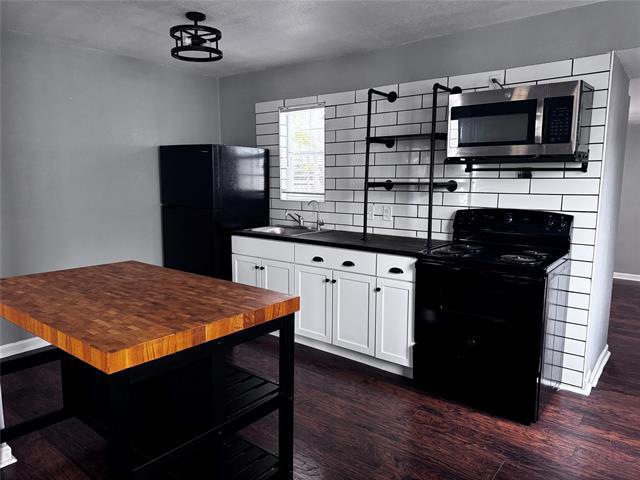 Building Photo - 3914 Shelley Blvd