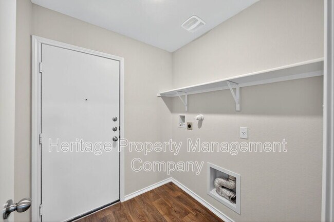 Building Photo - 13439 Whisper Xing