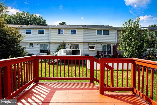 Building Photo - 224 Drexel Dr