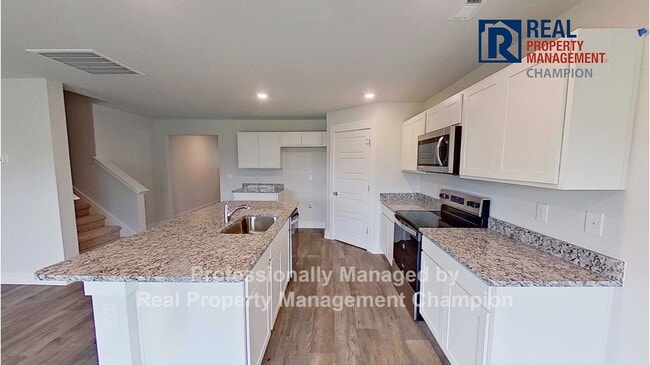 Building Photo - Brand New 5 BD/3 BA Home w/Open Layout and...