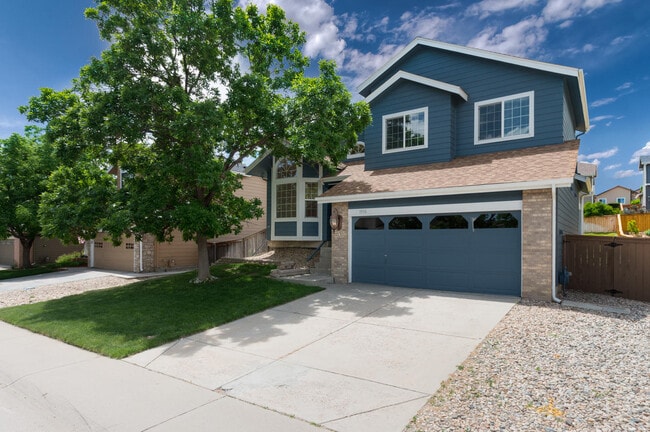 Building Photo - 1350 Knollwood Way