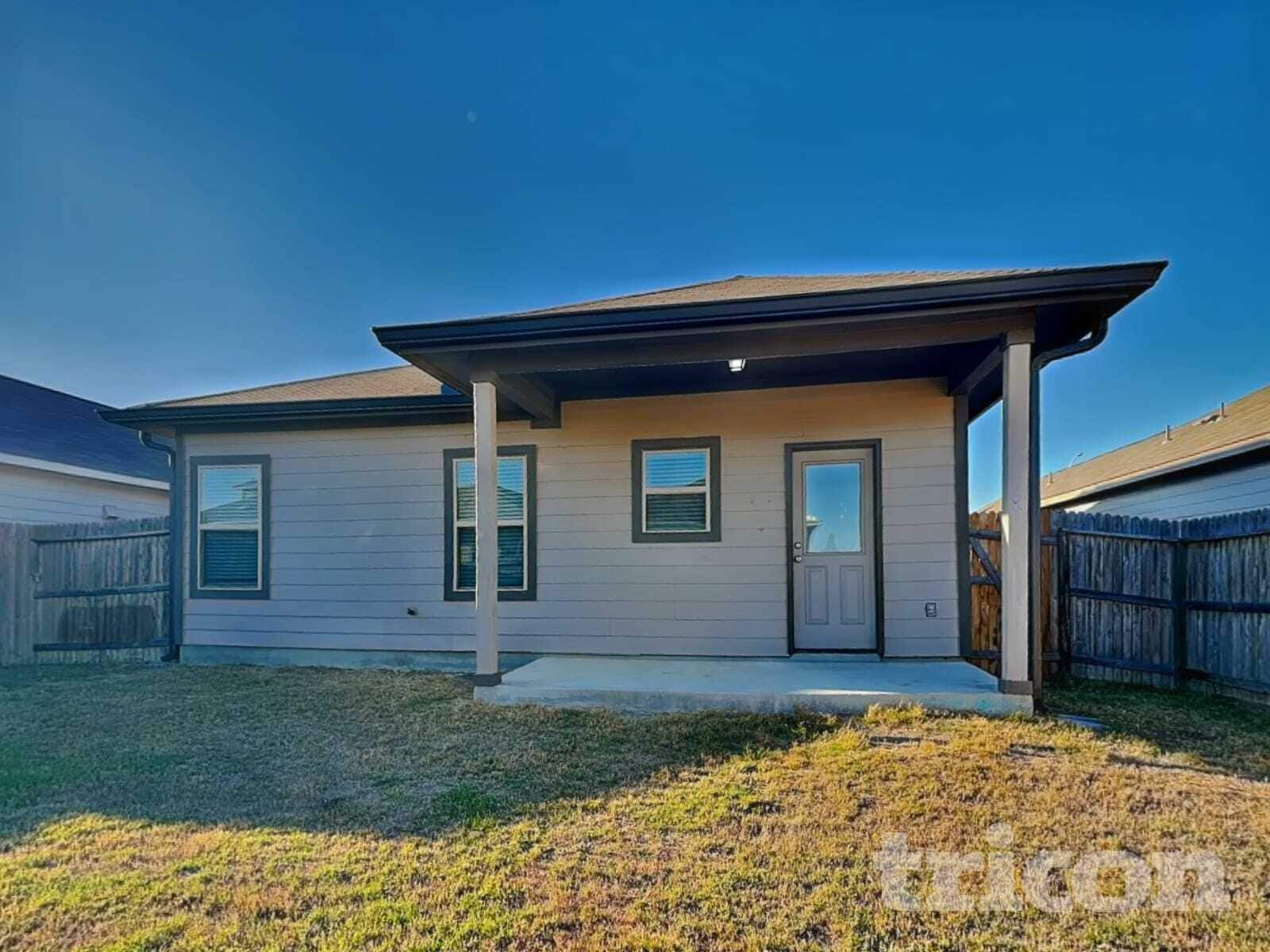 Building Photo - 125 Buttercup Bnd