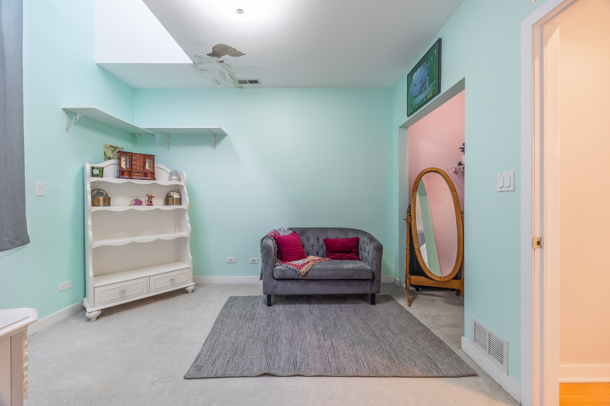 Building Photo - 1723 N Wood St