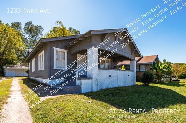 Building Photo - 1233 Park Ave