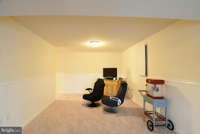Building Photo - 2892 Nicely Ct