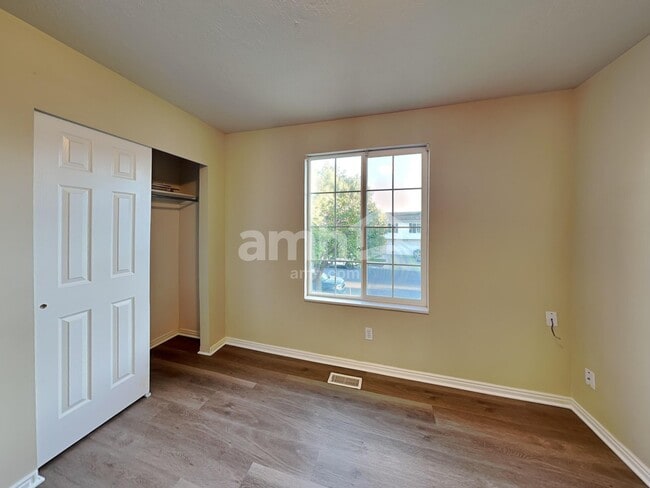 Building Photo - 2848 W 2125 S