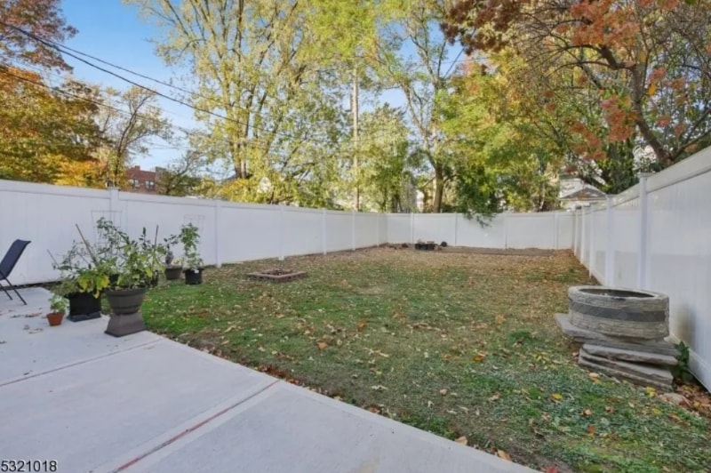 Building Photo - 53 Portland Pl