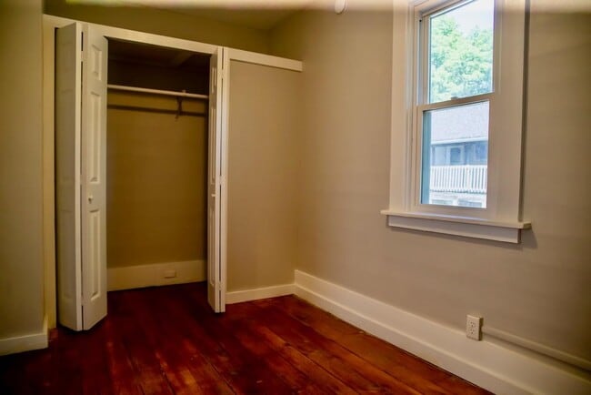 Building Photo - 51 Colfax St NE