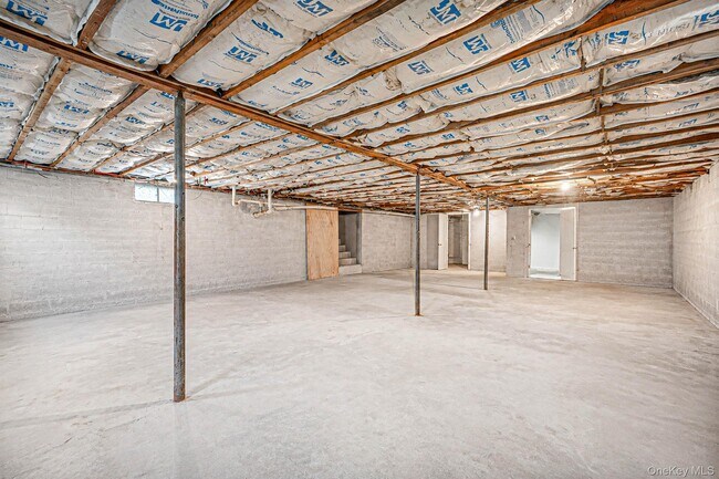 Building Photo - 47 Whitebrook Dr