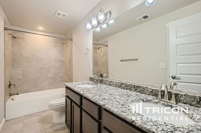 Building Photo - 5398 Chantry Dr