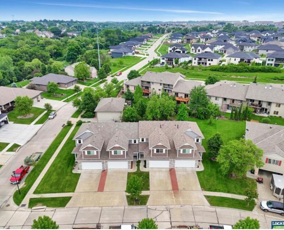 Building Photo - 8743 Remi Dr