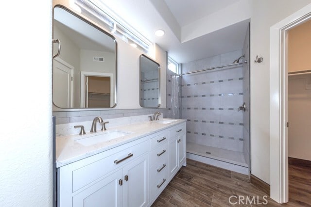 Building Photo - 933 S Dylan Way