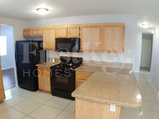 Building Photo - 3403 Ocatillo Mesa Way