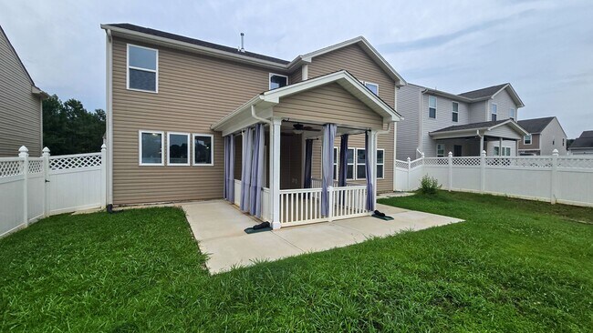 Building Photo - 489 Green Arbor Ln