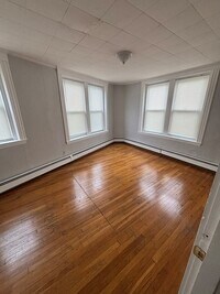 Building Photo - 148 Washington St