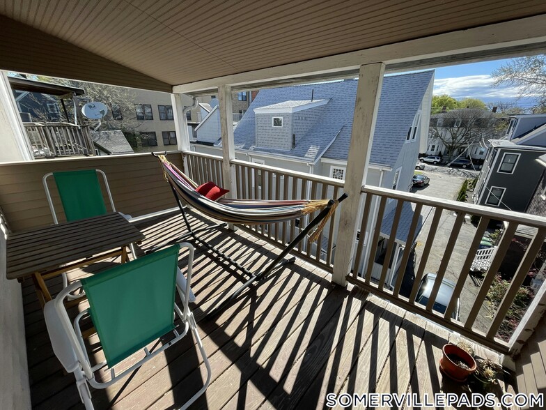 Building Photo - 21 Chandler St