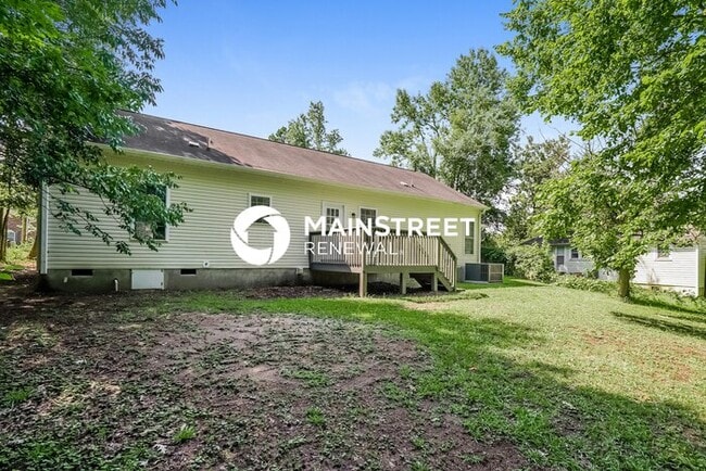 Building Photo - 4 Bedroom Pet-Friendly Home in Durham, NC with Main Street Renewal
