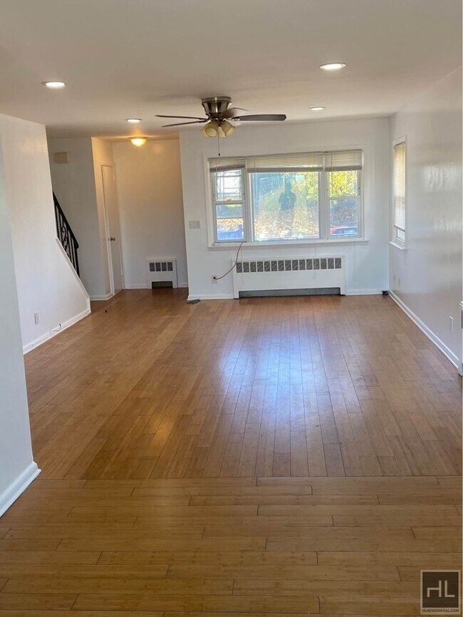Building Photo - 96 Empire StYonkers, NY 10704