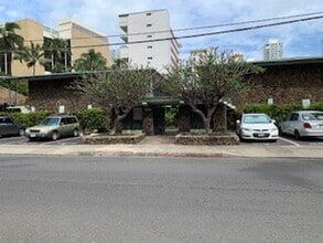 Building Photo - Kon Tiki - Studio Unit - Electric, Water & Sewer included - Avail now!