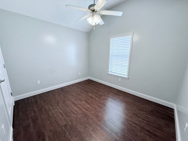 Building Photo - 309 Eagle Pointe Dr