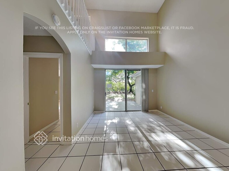 Building Photo - 7349 Nautica Way