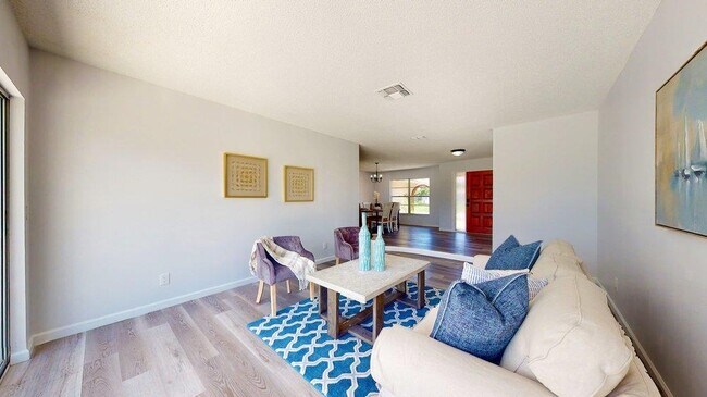 Building Photo - 10 Coral Reef Ct S