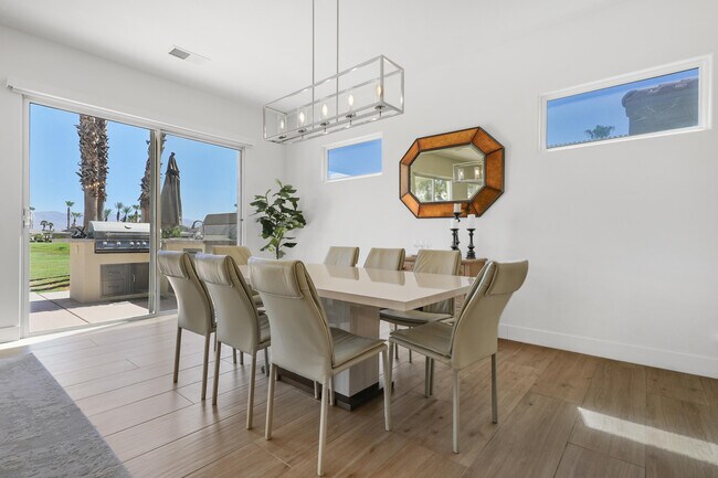 Building Photo - 78370 Cll Las Ramblas