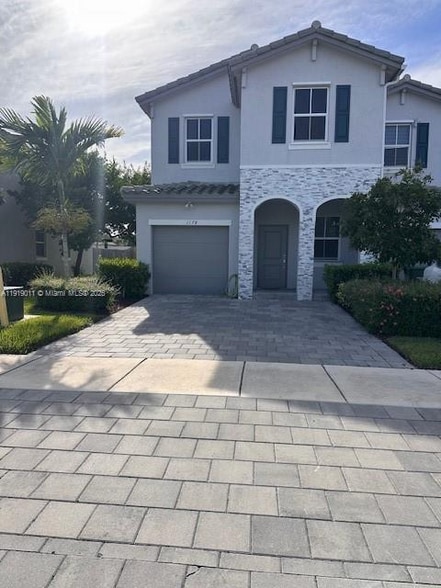 Primary Photo - 1178 SE 26th Ter