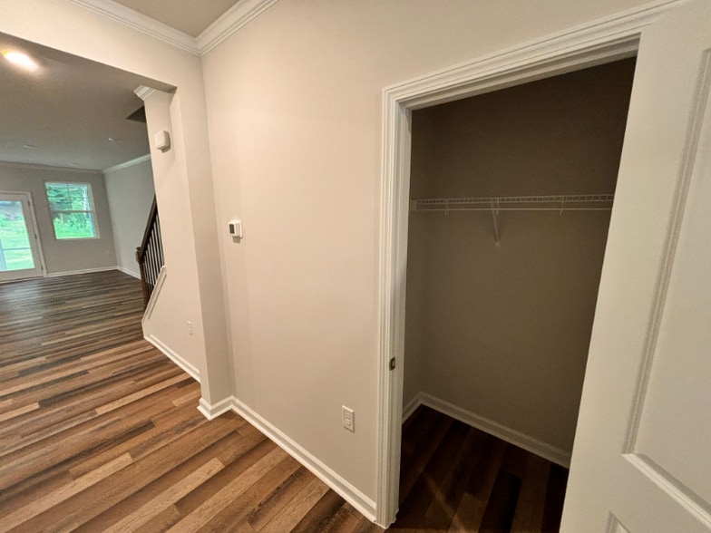 Building Photo - 1506 Foal Run Trl