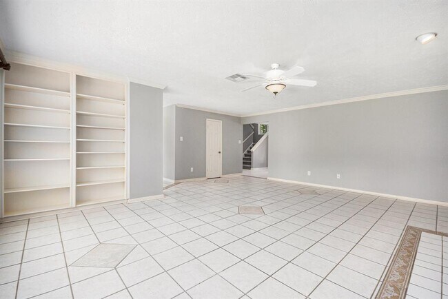 Building Photo - 4105 Pebble Beach Dr
