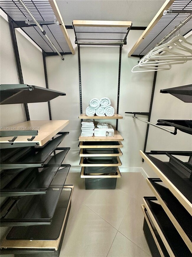 Building Photo - 3301 NE 1st Ave