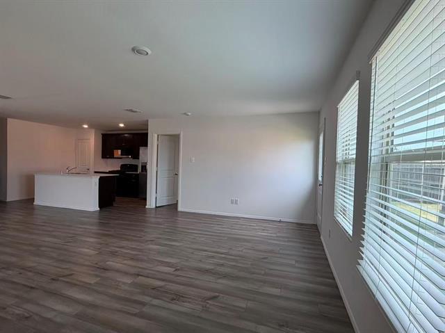 Building Photo - 405 Brook Dr