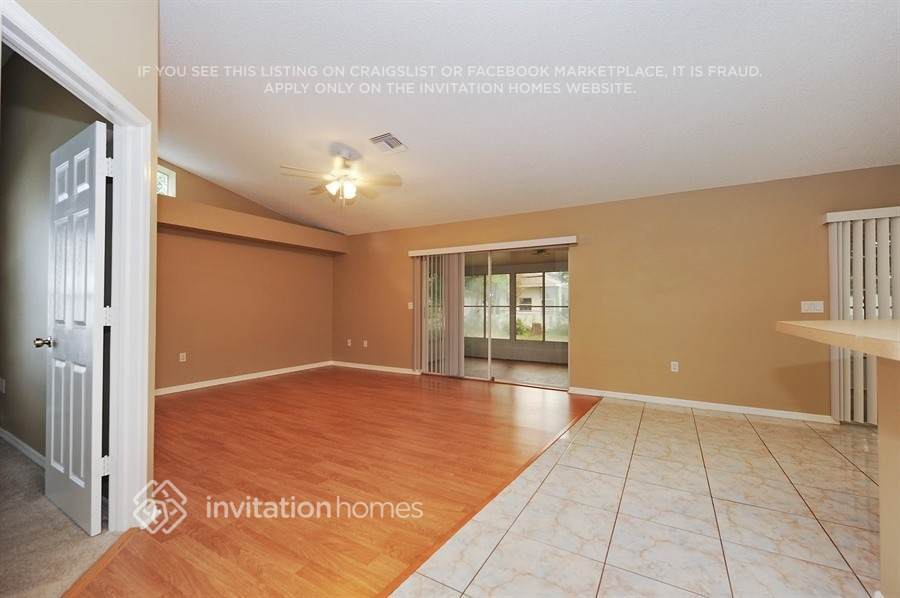 Building Photo - 5430 Los Palos Dr