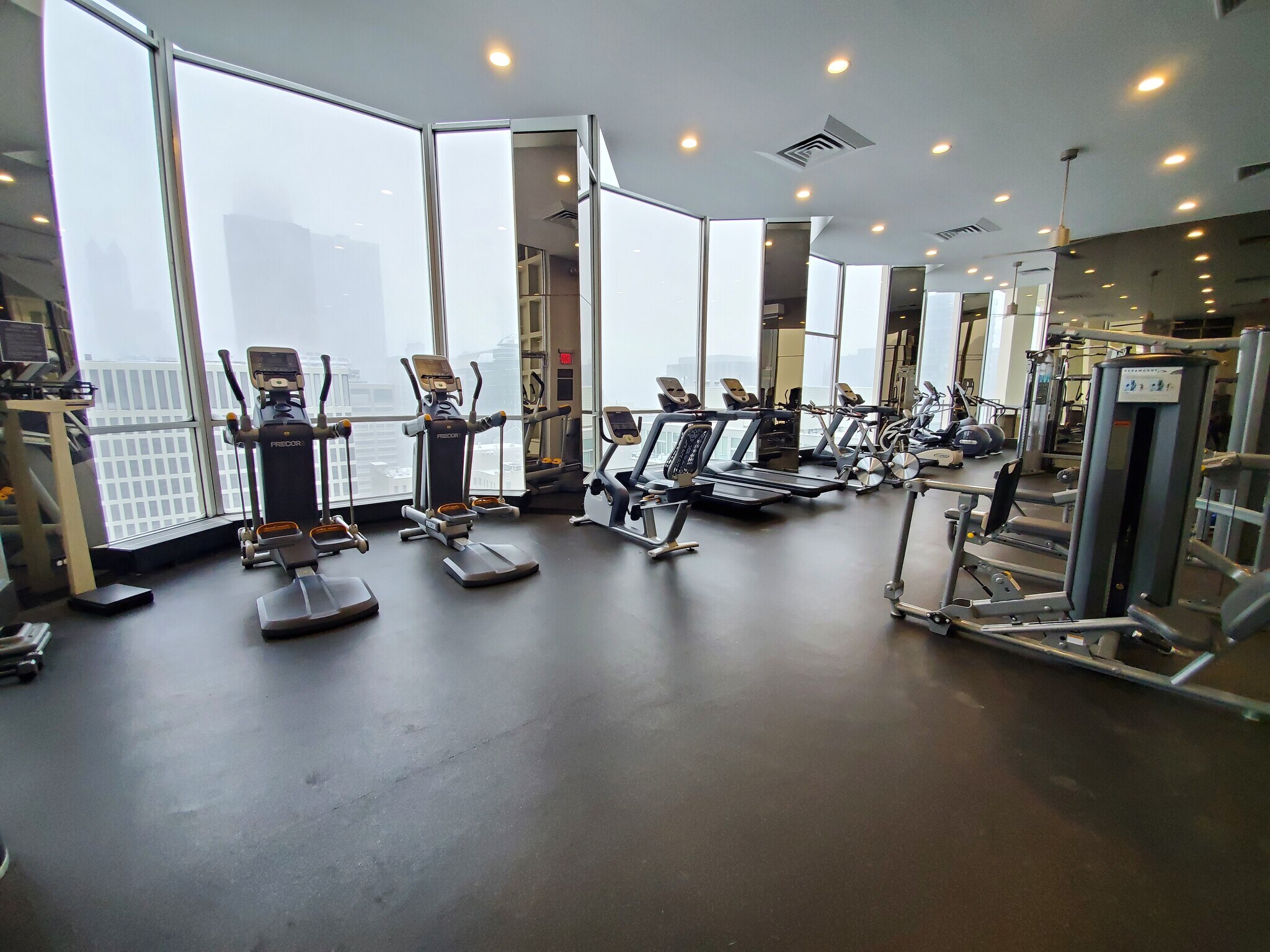 Building Photo - 535 N Michigan Ave