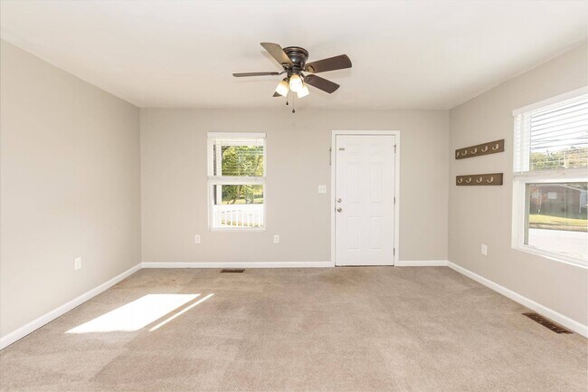 Building Photo - Mason Street