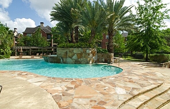 Pool - Camden Holly Springs