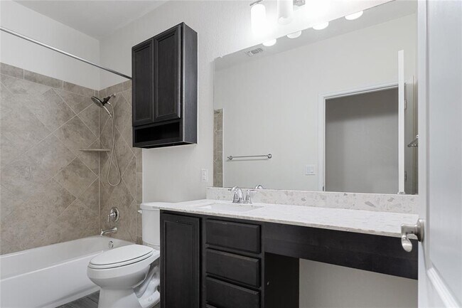 Building Photo - 12813 Stoney Ridge Bend