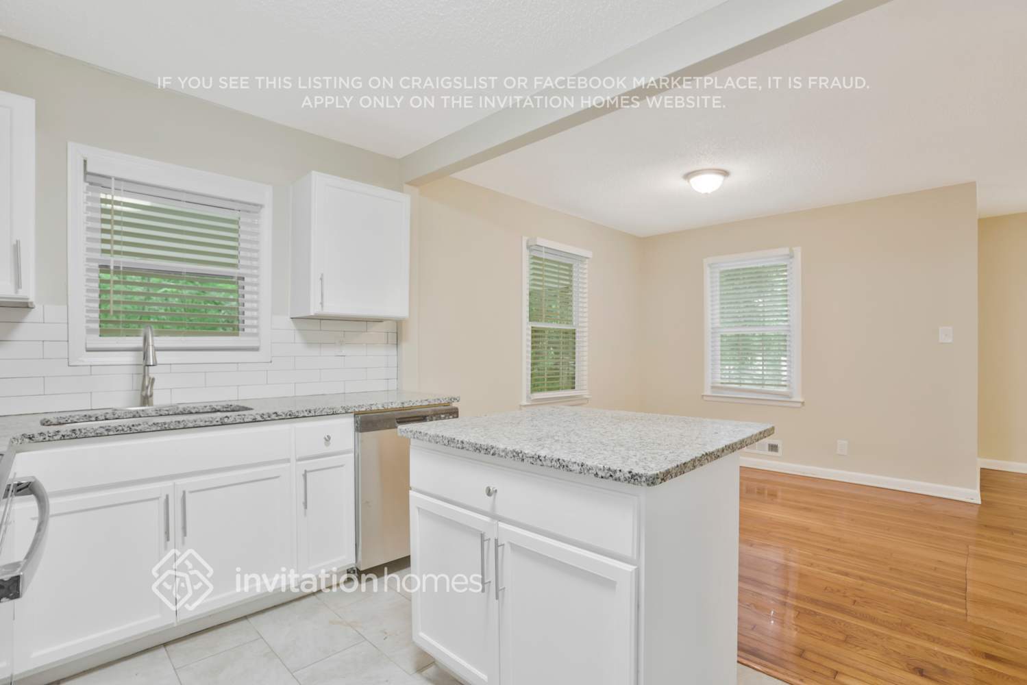 Building Photo - 317 Bromack Dr SE