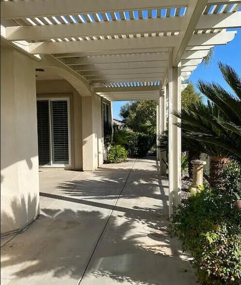 back patio - 24212 Nobe St