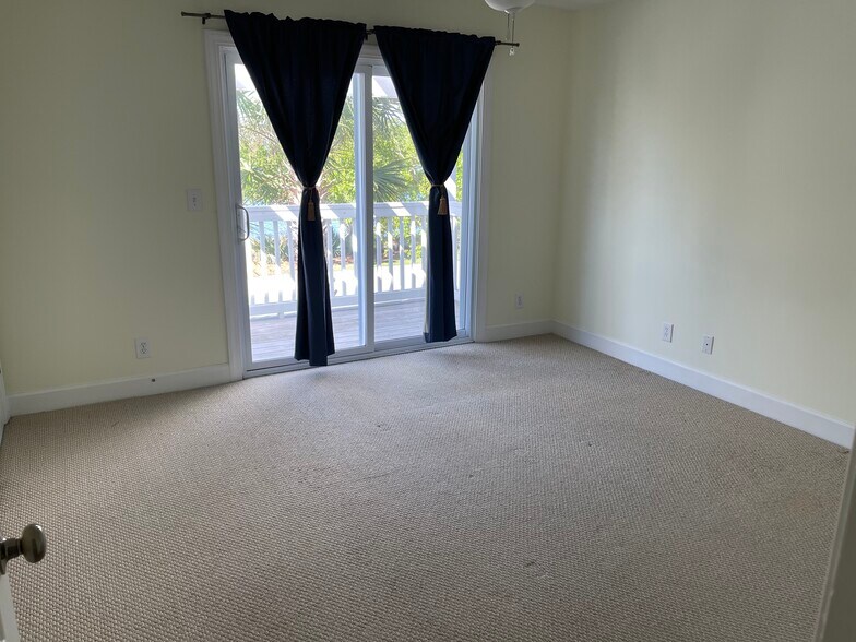 Building Photo - 1779 Brittlebush Ln