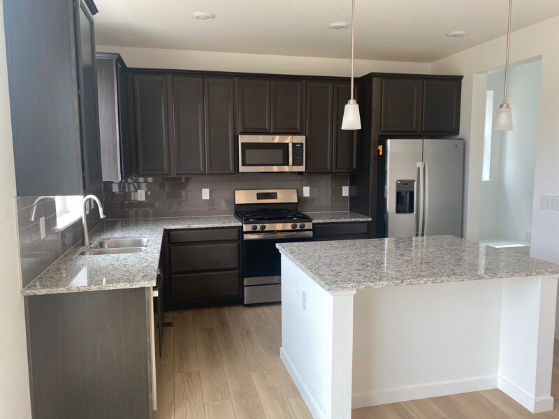 Building Photo - 4096 Chasm Lk Dr