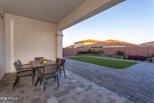 Building Photo - 8543 W Palo Verde Dr
