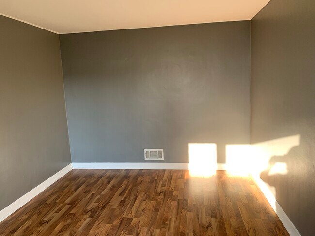 Building Photo - 2715 Marwood St