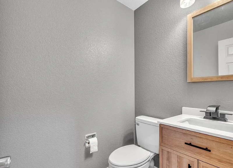 Building Photo - 750 Deer Clover Cir