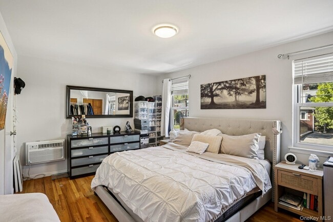 Building Photo - 31 Hildreth Pl