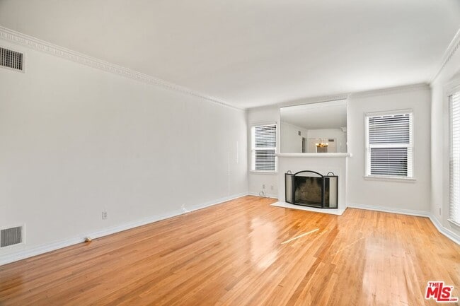 Building Photo - 1918 Prosser Ave