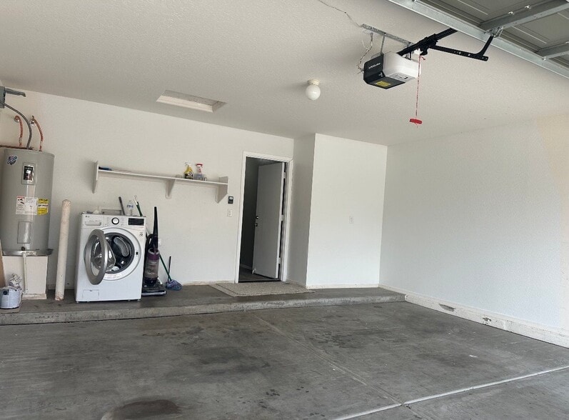 Building Photo - 1004 S 226th Ave