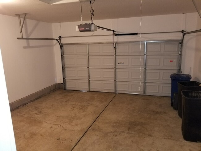 Building Photo - 501 Radcliff Dr