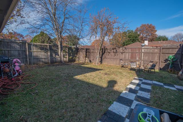 Building Photo - 613 Hanover Dr